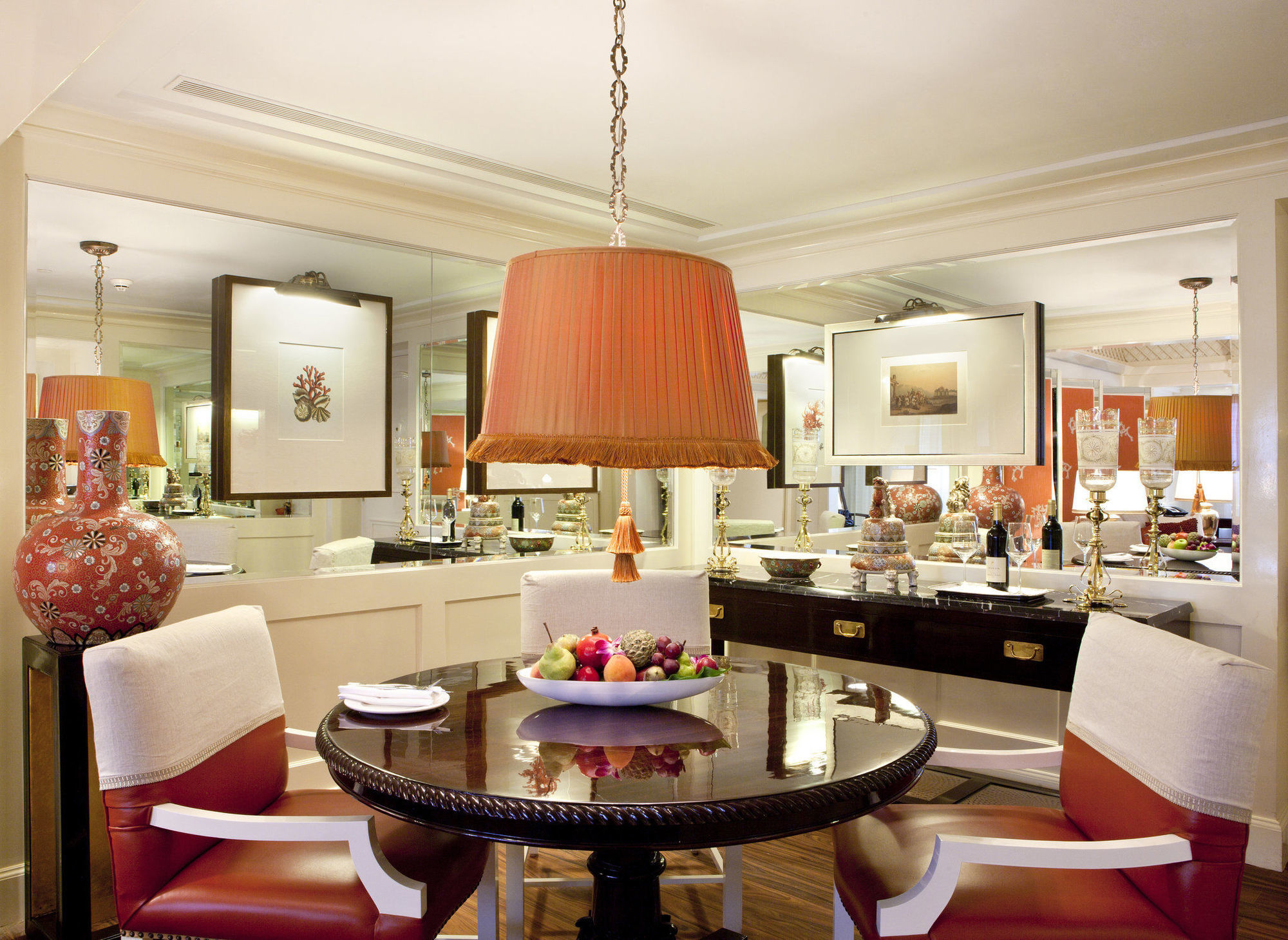 होटल The Taj Mahal Palace, 5*